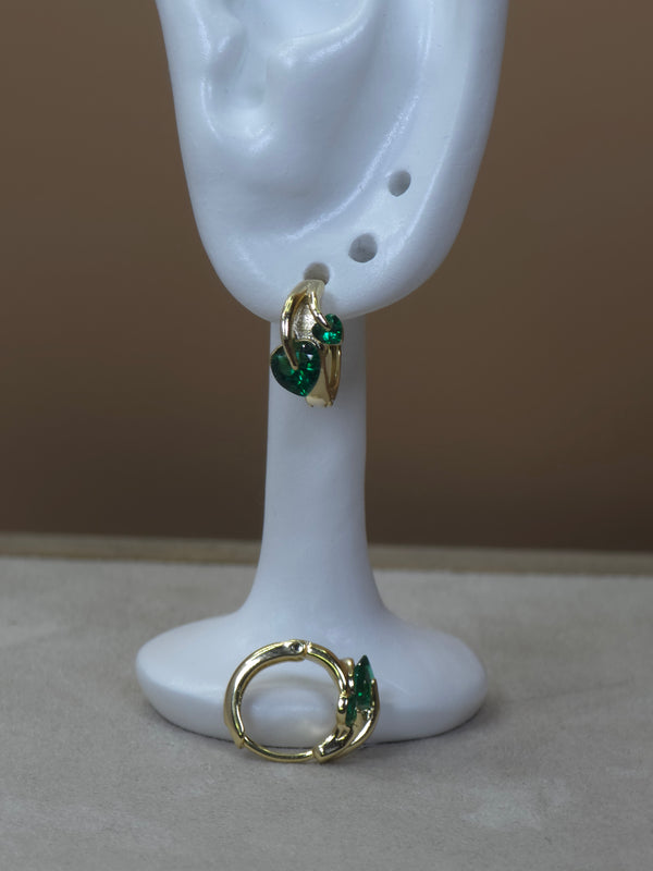 Elegante vergoldete Ohrringe mit grünem Tropfen-Zirkonia #X000837947