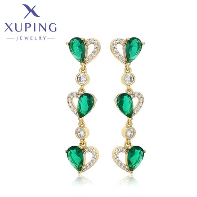 Elegante Herz-Ohrringe mit grünem Zirkonia, lang #X000747126