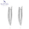 Elegante geschwungene Ohrringe mit funkelnden Zirkonia #X000033036